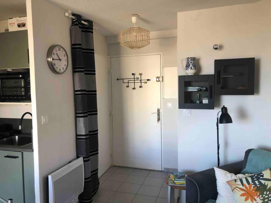 Appartement Face A La Mer Canet En Roussillon Exterior photo
